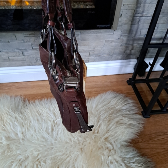 Zebra leather fur purse.  Authentic leather and fur.  Hardware in good vintage c - Picture 4 of 12